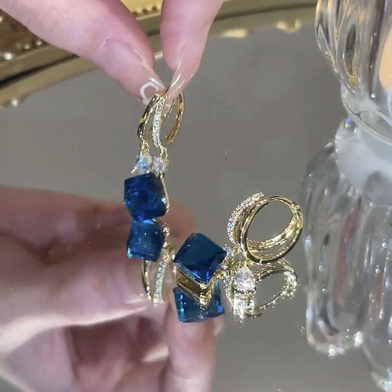🔷Boucles d'oreilles en cristal en forme de morceaux de sucre✨