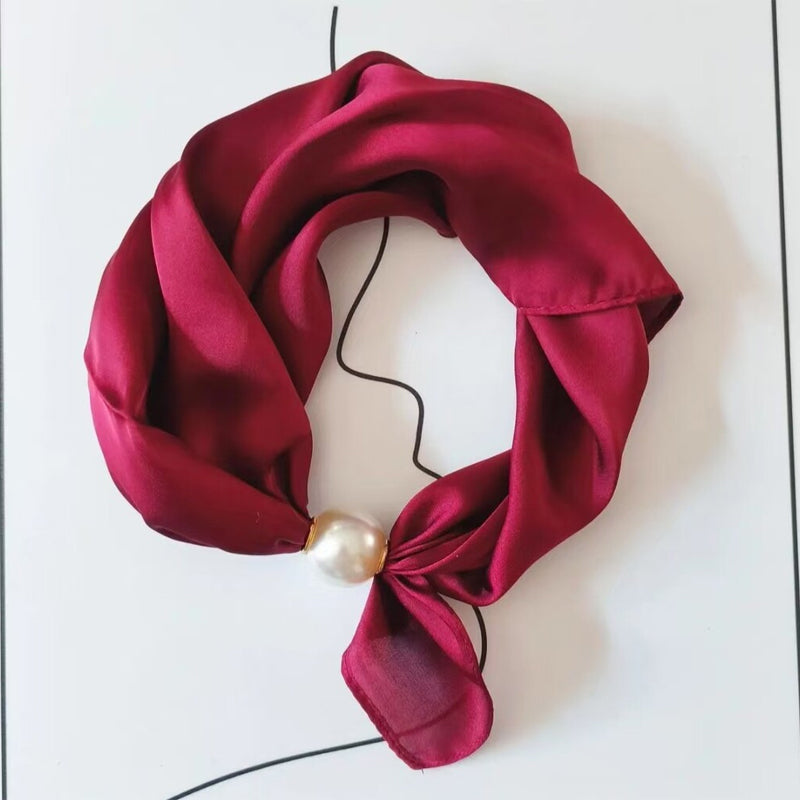 🤍 Collier foulard en perles avec fermoir magnétique - Un style instantané en quelques secondes ! ✨📦