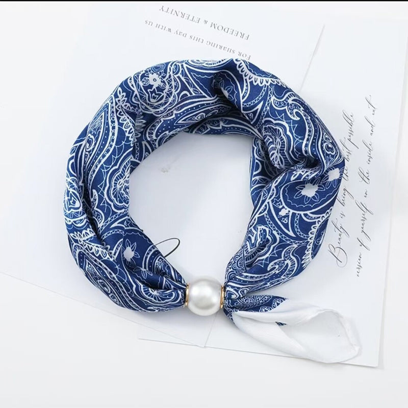 🤍 Collier foulard en perles avec fermoir magnétique - Un style instantané en quelques secondes ! ✨📦