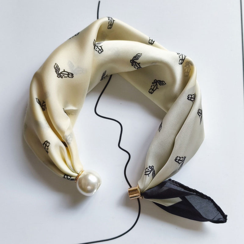 🤍 Collier foulard en perles avec fermoir magnétique - Un style instantané en quelques secondes ! ✨📦
