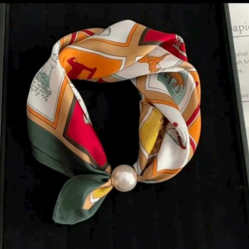 🤍 Collier foulard en perles avec fermoir magnétique - Un style instantané en quelques secondes ! ✨📦