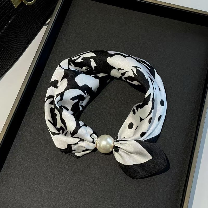 🤍 Collier foulard en perles avec fermoir magnétique - Un style instantané en quelques secondes ! ✨📦