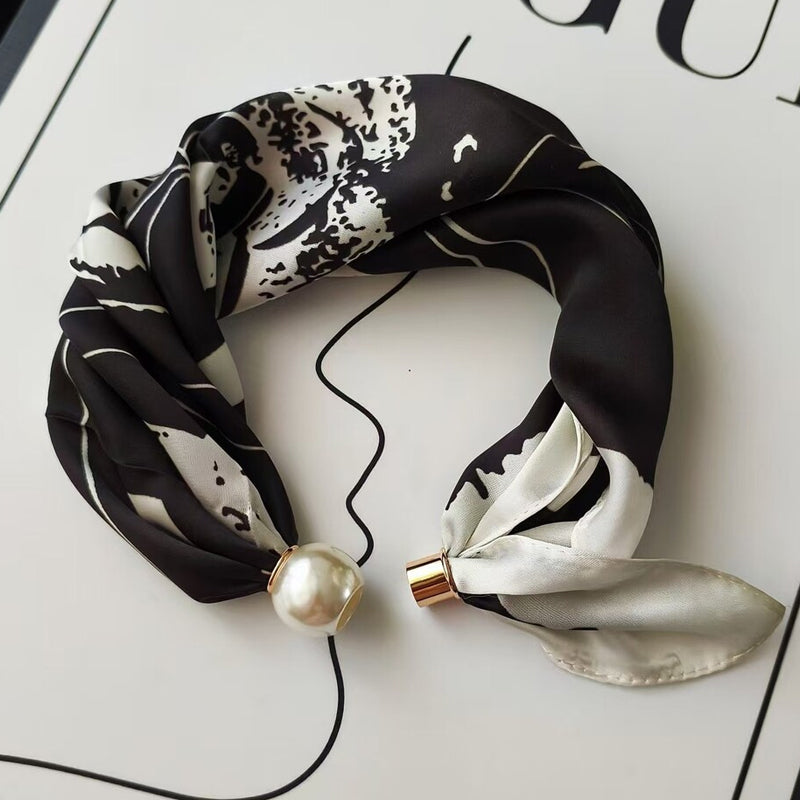🤍 Collier foulard en perles avec fermoir magnétique - Un style instantané en quelques secondes ! ✨📦