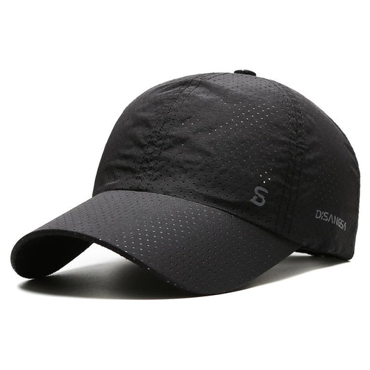 🏃‍♂️💨 Casquette Blackout Airflow : Respirabilité maximale et style entièrement noir pour vos entraînements !