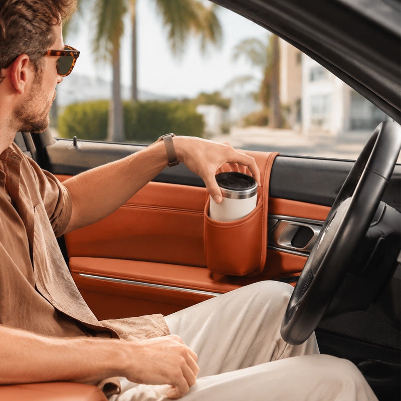 🚗 Poche de portière multifonctionnelle — Augmentez votre espace de rangement et gardez vos boissons en sécurité lors de chaque trajet ! ✨🥤