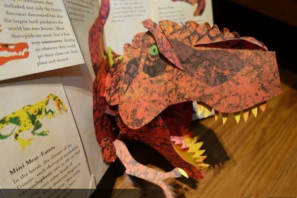 ⏰Promotion spéciale hebdomadaire : 60 % de réductio🦖Encyclopédie 3D Prehistorica Dinosaurs📙HARDCOVE