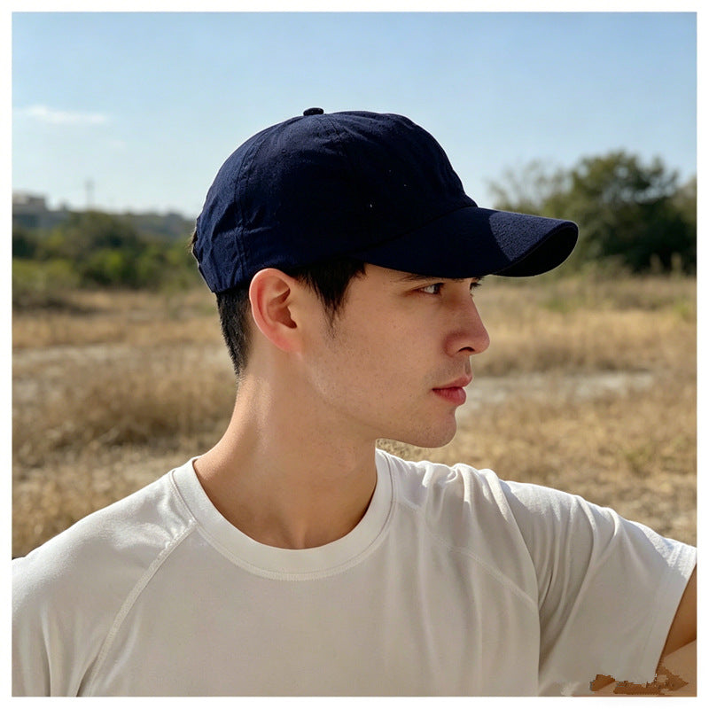 🏃‍♂️💨 Casquette Blackout Airflow : Respirabilité maximale et style entièrement noir pour vos entraînements !