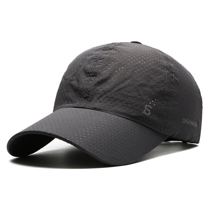 🏃‍♂️💨 Casquette Blackout Airflow : Respirabilité maximale et style entièrement noir pour vos entraînements !