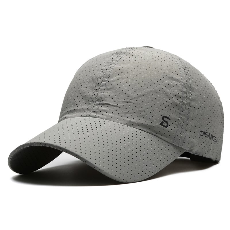 🏃‍♂️💨 Casquette Blackout Airflow : Respirabilité maximale et style entièrement noir pour vos entraînements !