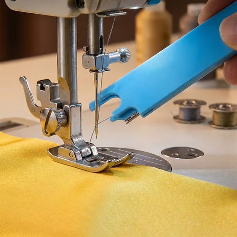 🧵 Enfile-Aiguille Magnétique avec Loupe -- Enfilez Vos Aiguilles en 1 Seconde et Sans Effort ! 👀